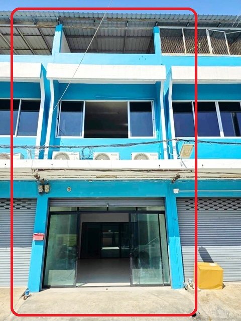 3นอน อินทามระ8-14 ให้เช่าอาคารพาณิชย์ 3 ชั้น  20 ตร.วา.  BTSสะพานควาย 1กม.240 ตร.ม. ม.หอการค้า 900 ม.  2น้ำ