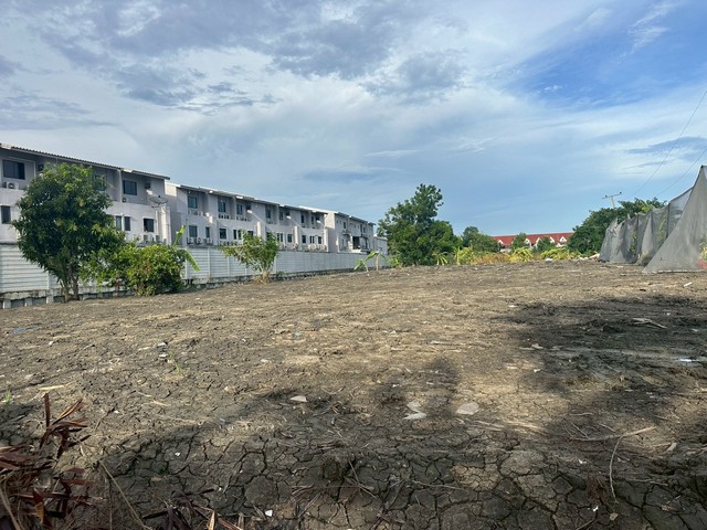 ขายที่ดิน 192 ตารางวา ถมแล้ว  ซอยพัฒนาการ 107   ประเวศ  สวนหลวง   ZT896