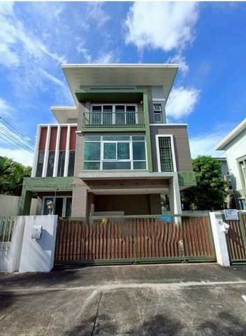 ขาย บ้านเดี่ยว เขตสะพานสูง กรุงเทพมหานคร ห่างจาก โลตัส โกเฟรช ร่มเกล้า78(3636) 1km.