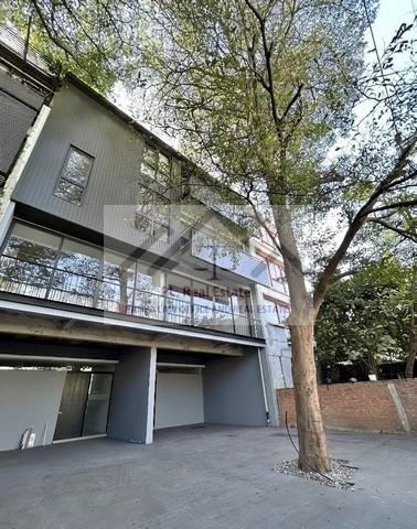 ให้เช่าโฮมออฟฟิศ 300 ตร.ม. ย่านรัชดา 32 ใกล้ MRT ลาดพร้าว ( ปล่อยเช่า 2 ยูนิต )