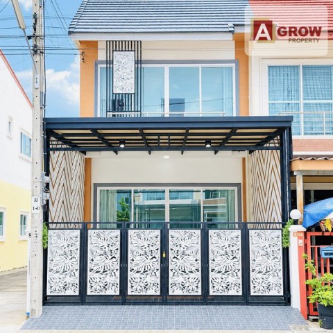 หมู่บ้านร่มทิพย์ ปาร์ค หลังมุม  รีโนเวทใหม่ สวยพร้อมอยู่ ทำเลคุณภาพ