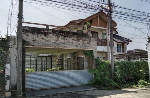 ขาย บ้านเดี่ยว อำเภอสามพราน นครปฐม ห่างจาก โรงพยาบาลเมตตาประชารักษ์ 2.4 Km.