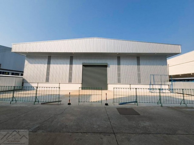 ให้เช่าโกดังสิงหไทย 1838.16 ตรม. บางขุนเทียน 11 ใกล้ถนนพระราม 2 เหมาะสำหรับเก็บสินค้า