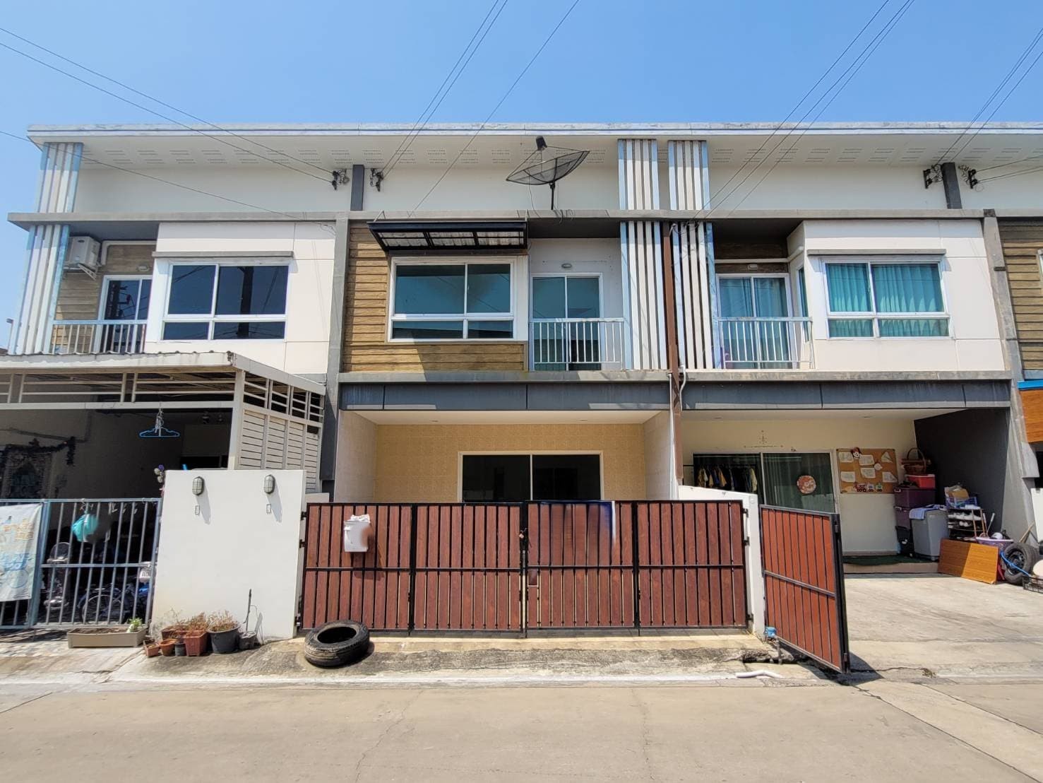 ขาย  ทาวน์เฮ้าส์ วิลเลต ไลท์   อำเภอ บางใหญ่ จังหวัด นนทบุรี