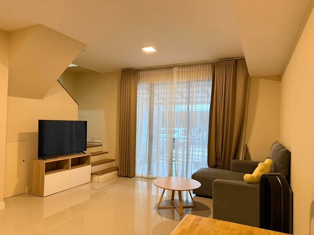 ให้เช่าทาวน์โฮม 2 ชั้น 2 ห้องนอน Pleno บางนา วงแหวน เลียบมอเตอร์เวย์ ใกล้เมกะบางนา เฟอร์ครบ พร้อมอยู่ เลี้ยงสัตว์ได้