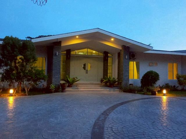 ขาย 22 ล้าน เนื้อที่ 2-1-59 ตรว. บ้านพูลวิลล่าหรู ใจกลางหางดง-สันป่าตอง ผ่อนคลายเสมือนพักผ่อนรีสอร์ททุกวัน????ทำเลดี ใกล้เมือง เดินทางสะดวก