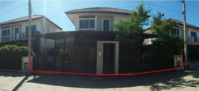 ขายบ้านเดี่ยวมือสองบางปะกง  โครงการสุขุมวิทไลท์ บางนา-ตราด กม.43 ฉะเชิงเทรา