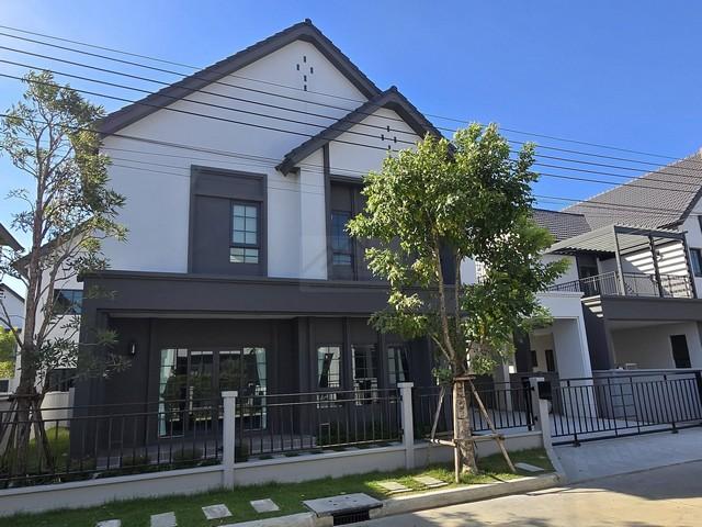 HR 9603 ขาย ให้เช่าบ้านเดี่ยว 2 ชั้น 4 ห้องนอน เซนโทร บางนา Centro Bangna ใกล้ทางด่วน ใกล้เมกะบางนา