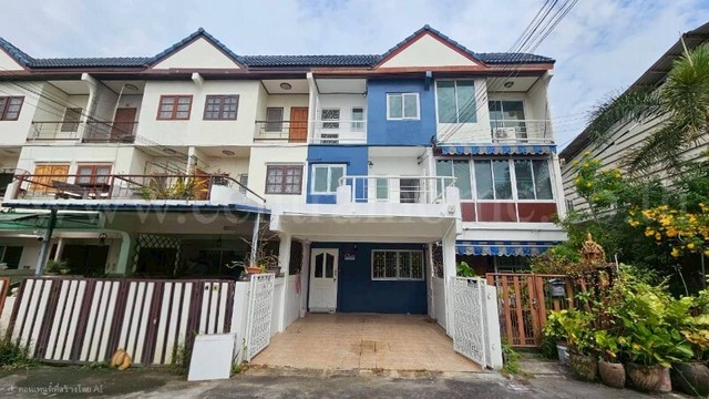 ให้เช่า ทาวน์เฮ้าส์ 3 ชั้น ซอยพิบูลสงคราม 22 รีโนเวท พร้อมอยู่