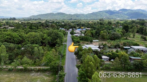 ขายบ้านสวน 2 หลัง พร้อมร้านค้า ติดถนน ใกล้รร.เตรียมทหาร ต.ศรีกระอาง อ.บ้านนา จ.นครนายก โซนแหล่งท่องเที่ยว เดินทางง่าย