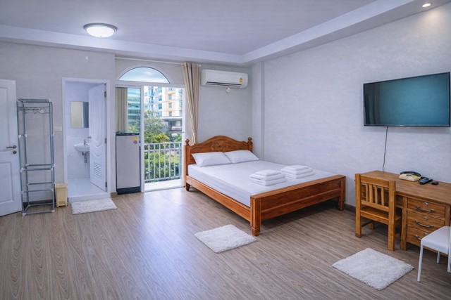 BTS ปุณณวิถี 349ม. BTS อุดมสุข 899ม. ห้องพัก 1นอน 1น้ำ มี8-14ห้อง  ใกล้รถไฟฟ้า ถ.สุขุมวิท 101 เฟอร์ครบ อยู่ในอาคารพาณิชย์ 2คูหา