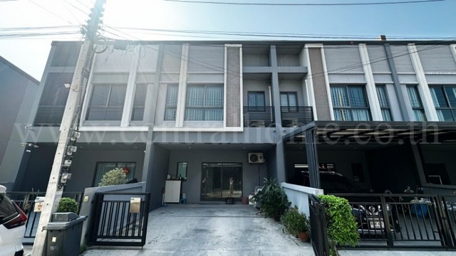 ทาวน์โฮม เวิร์ฟ ติวานนท์ - รังสิต ต้นโครงการ ราคาถูก