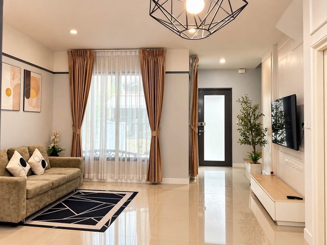 ให้เช่าทาวน์โฮม 2 ชั้น 3 ห้องนอน พลีโน่ สุขุมวิท-บางนา Pleno Sukhumvit-Bangna ทำเลศักยภาพ ติดเมกะบางนา พร้อมคลับเฮ้าส์หรู และสวนขนาดใหญ่
