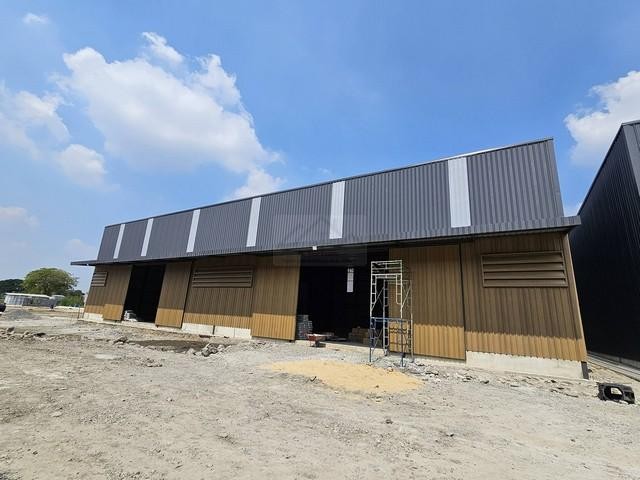 ให้เช่า โกดังสร้างใหม่ ย่านสุขาภิบาล5 ห้าแยกวัชรพล ใกล้ตลาดนัดเลียบด่วน