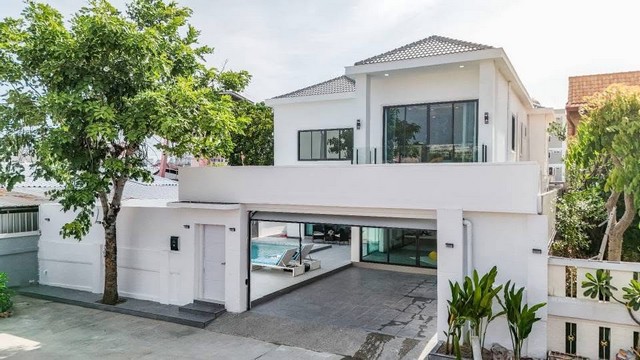 LV53382 ให้เช่า บ้านเดี่ยวสุดหรู โครงการลากูนรีสอร์ท บ้านเดี่ยวส่วนตัวสไตล์รีสอร์ท บรรยากาศเงียบสงบ