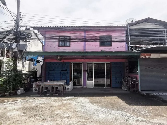 ขาย ทาวน์เฮ้าส์ โครงการ พานทองแท้ ถนน แหลมทอง ห่างจาก แม็คโคร ฟู้ดเซอร์วิส แหลมฉบัง 3.60 กม.