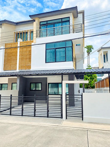 261014ttwsugot ให้เช่า บ้าน 5นอน MRT บางรักใหญ่ 600 ม.ราชพฤกษ์ บางรักน้อย โฮมออฟฟิศบ้าน 3 ชั้นให้เช่า 4 น้ำ ที่ดิน 36 ตร.ว.พื้นที่ใช้สอย