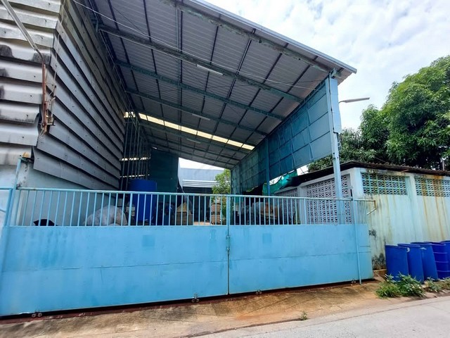 ขายที่ดินพร้อมโกดัง+บ้านพัก 368.5 ตรว. เทพารักษ์ กม.8 ซอยมังกร สมุทรปราการ พร้อมใบ รง.4