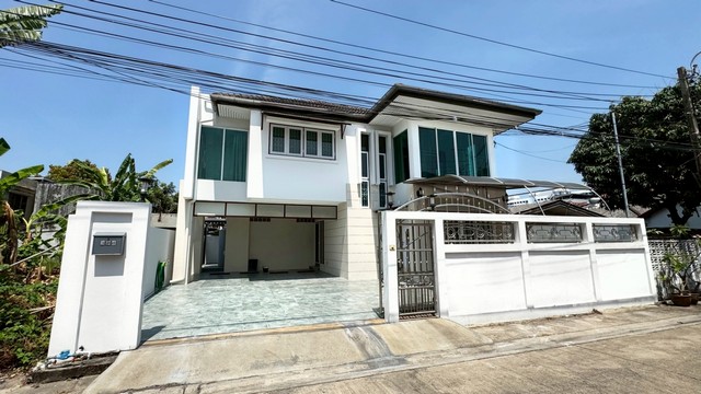 ขาย  ให้เช่า บ้านเดี่ยว 2 ชั้นหมู่บ้านเคหะนคร 3  ซอยพัฒนาการ 50 เขตสวนหลวง กรุงเทพ