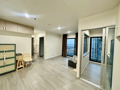 ขายคอนโดโครงการ เดอะ พาร์คแลนด์ จรัญ-ปิ่นเกล้า (The Parkland Charan-Pinklao) ขนาด 63 ตร.ม. ส่วนกลางครบครัน วิวไม่บล็อก พร้อมเข้าอยู่!!