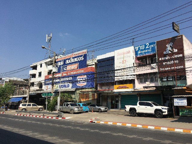 อาคารพาณิชย์ พหลโยธิน ซ.64 พื้นที่ 50 ตร.ว. ใกล้อนุสรณ์สถานแห่งชาติ ถ.พหลโยธิน