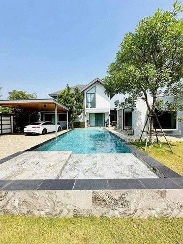 บ้าน 2 ชั้น สไตล์โมเดิร์น วิวภูเขาสวย เดินทางสะดวก สันทราย