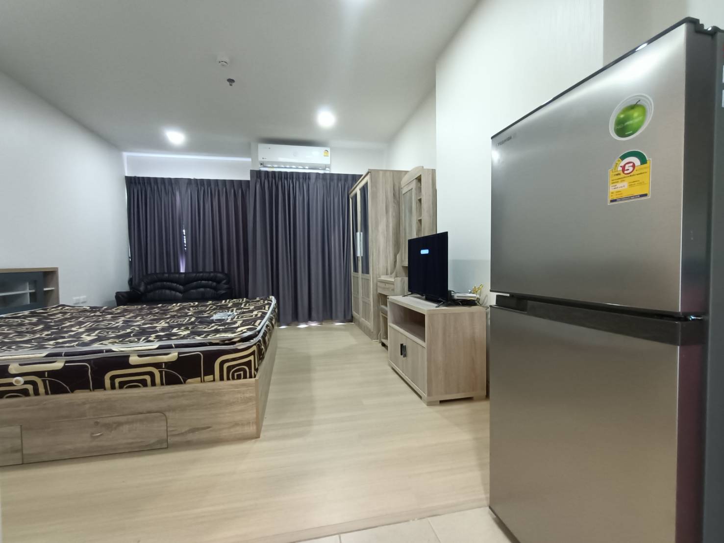 คอนโดมิเนียม Supalai Park Talat Phlu Station ใกล้กับ BTS ตลาดพลู 10000 B.  28 ตรม เข้าออกได้หลายทาง กรุงเทพ