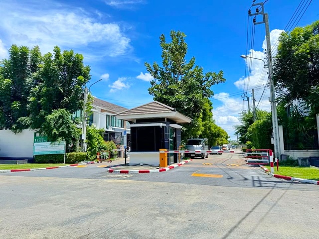 MRT คลองบางไผ่ 4.6 กม. The Villa แยกบางกรวย-บางบัวทอง  ตลาดบัวทอง 500 ม.3นอน 2 น้ำ