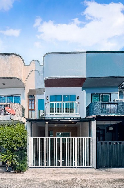 P2034 ขาย ทาวน์โฮม  Baan 84 Mansion หมู่บ้าน 84 แมนชั่น ประดิษฐ์มนูธรรมซอย 3 ทำเลดี ใกล้ทางด่วน MRT ลาดพร้าว71