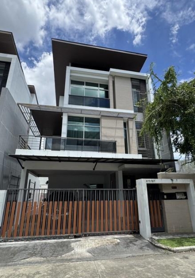 ขายบ้านเดี่ยว 3 ชั้น Nirvana Beyond พระราม 9 – รามคำแหง 44.60 ตร.ว.