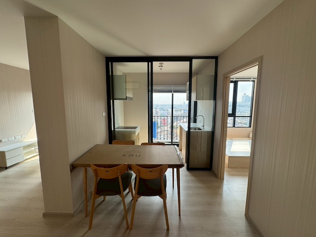 BS1035 ขายคอนโด 2 ห้องนอน Nue Noble งามวงศ์วาน ห้อง Combine ขนาดใหญ่ 51.96 ตร.ม. ชั้นสูง วิวเมือง พร้อมที่จอดรถ 2 คัน ราคาดี