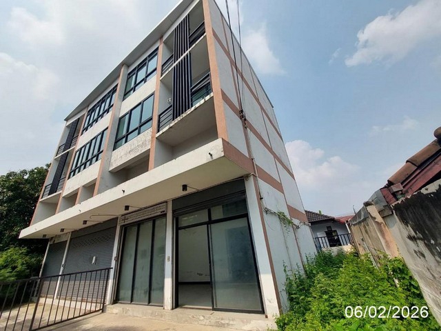 ขายทาวน์เฮ้าส์ 3 ชั้น นนทบุรี ถนน ไทรม้า เมืองนนทบุรี