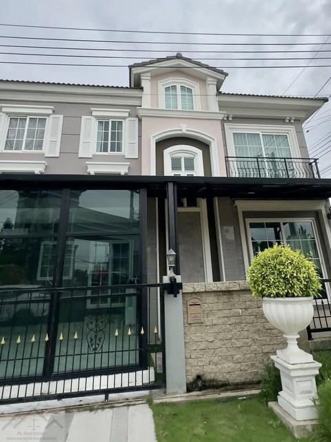 HS 1919  ขายบ้านเดี่ยว 2 ชั้น 2 หลังติดกันสไตล์ยุโรป 8 ห้องนอน Prestige พระราม 9 กรุงเทพกรีฑา