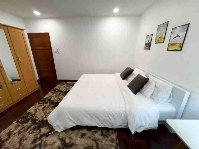 P1316 ให้เช่าทาวน์โฮม 5 ชั้น โครงการ ทองหล่อ คลาสสิคโฮม ซอยทองหล่อ25 ตกแต่งสวย