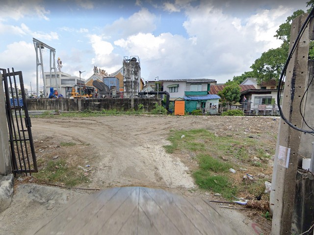 ขายที่สวย ติดแม่น้ำเจ้าพระยา 308 วา ใกล้ท่าน้ำนนท์ นนทบุรี เหมาะสร้างบ้านหรู สำนักงาน