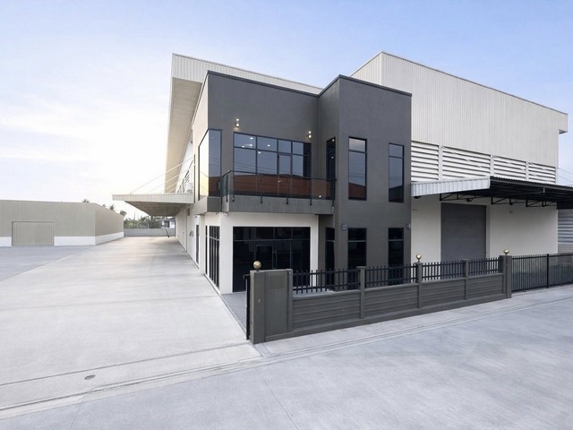 ให้เช่าโรงงาน โกดัง พร้อมออฟฟิศ 3000 ตรม. เนื้อที่ 2 ไร่ มี 2 โกดัง ใกล้วัดแครราย กระทุ่มแบน สมุทรสาคร