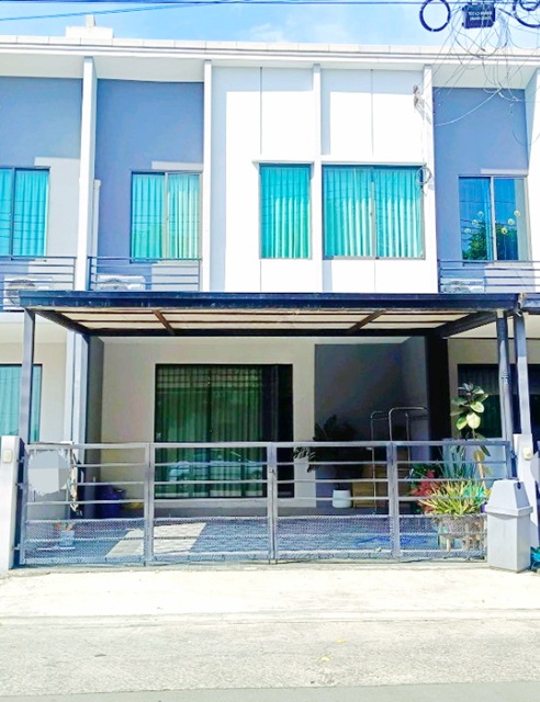 ให้เช่าทาวน์โฮม 2 ชั้น 18 ตร.ว.  ดอนเมือง-สรงประภา รพ.ทหารอากาศ สีกัน 1 กม.145 ตร.ม. เทคนิคดอนเมือง 700 ม. 3 นอน 2 น้ำ