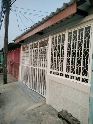 ขายบ้านหนองไม้แดงชลบุรี ขายบ้าน หมู่บ้านแสงบรรพต ทาวน์เฮ้าส์ชั้นเดียว ขนาด 2 ห้องนอน 1 ห้องน้ำ