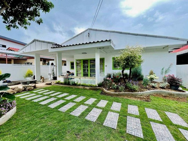 บ้านชั้นเดียว รีโนเวทใหม่ทั้งหลัง รับสัตว์เลี้ยง หนองหอย