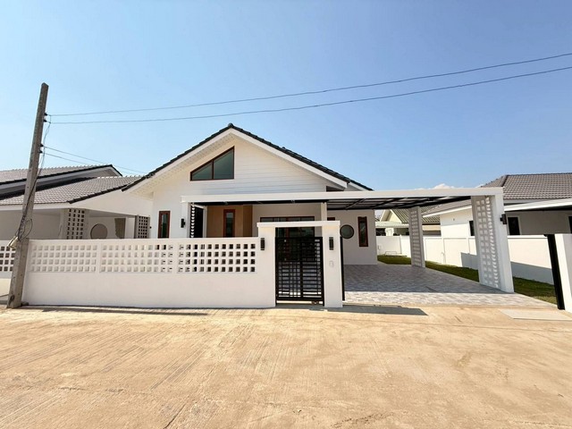 บ้านใหม่ หางดง เชียงใหม่ ราคาเริ่มต้น 2.5 ล้าน | ออกแบบได้ | ใกล้โรงเรียนนานาชาติ