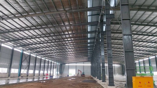 ให้เช่าโรงงานนิคมพัฒนาระยอง ให้เช่าโรงงานพื้นที่ขนาด 8250 ตารางเมตร