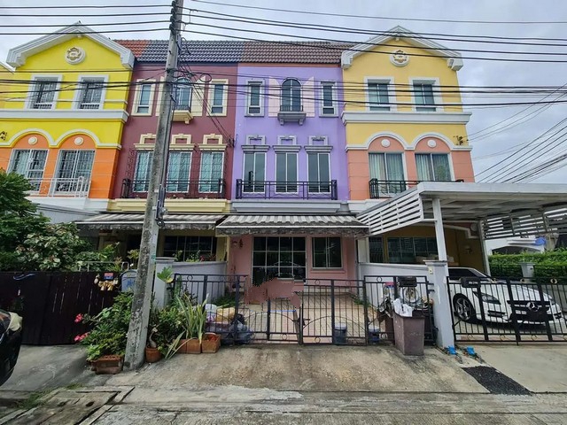 ขาย ทาวน์เฮ้าส์ บ้านกลางเมือง ลูเซิร์น สุขุมวิท อ่อนนุช 46 กรุงเทพ