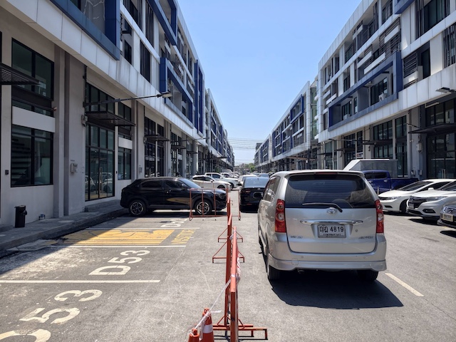 BH3949 ให้เช่าโฮมออฟฟิศ 5 ชั้น โครงการ Nirvana @ Work Kaset Nawamin ติดถนนประเสริฐมนูกิจ ใกล้ทางด่วน ทำเลเกษตร-นวมินทร์