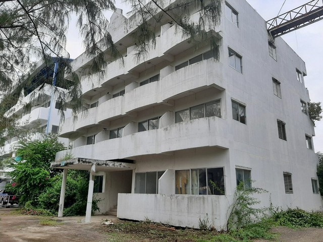 ขายคอนโด โครงการ ปึกเตียนรีโซเทค  ถนนคั้นกั้นน้ำเค็ม  จังหวัดเพชรบุรี  ราคาโปรโฒชั้น ลดพิเศษ