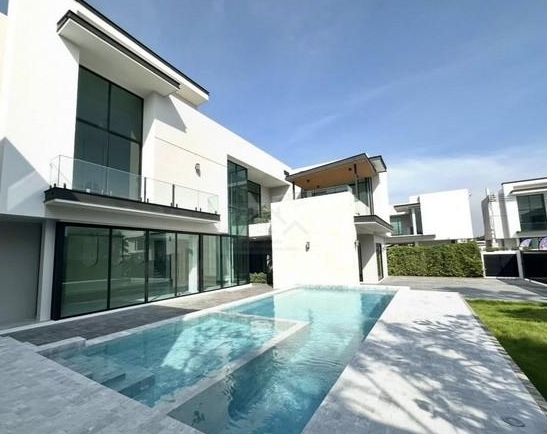 ขายบ้านเดี่ยว 2 ชั้น  The Master เอกมัย รามอินทรา ซอยรามอินทรา 39ใกล้ Central East Ville