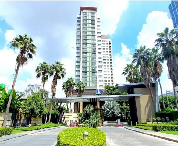 ขายห้องเปล่าคอนโดลุมพินีพาร์ค พระราม9-รัชดา อาคารB ชั้น3 พื้นที่26ตรม. 2.2ลบ. ใกล้ RCA ถ.พระราม9 แขวงบางกะปิ เขตห้วยขวาง กรุงเทพ กทม.