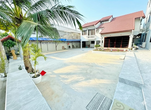 BTSอ่อนนุช 1.8กม.400 ตร.ม.101ตร.วา.ให้เช่าบ้านเดี่ยว 2 ชั้น ใหม่ ฟังก์ชันครบ 4-5นอน อ่อนนุช13-19  4น้ำ เฟอร์ฯพร้อมอยู่