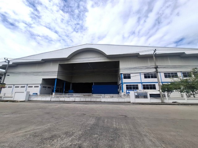 ให้เช่าโรงงานบางเสาธงสมุทรปราการ โกดัง/โรงงานให้เช่า พื้นที่สีม่วงอาคารรวม 5508 ตร.ม.