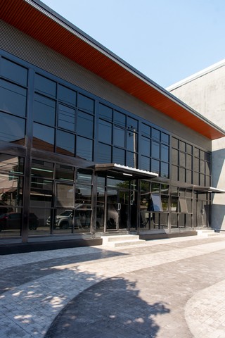 ให้เช่าอาคารออฟฟิศโชว์รูม2ชั้น ซอยปุณณวิถี 29 ถนนสุขุมวิท 101 ขนาด100 ตร.วา ใกล้BTSปุณณวิถี