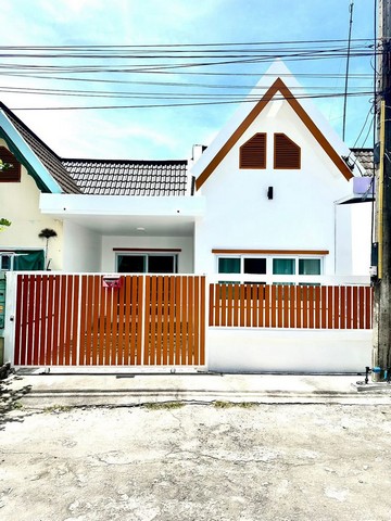 ขายทาวน์เฮ้าส์​ รีโนเวทใหม่ ซอยชัยพฤกษ์2 พัทยา บางละมุง ชลบุรี FP-H01639